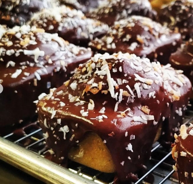 Twunks Cream Filled Snack Cakes Wild Rise Bakery